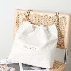 Chanel Shopping Bag